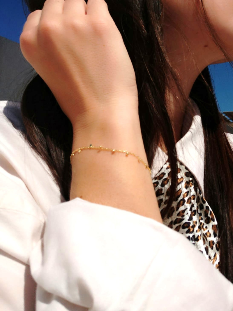 Pulsera Plata Ley Dorada Plaquitas