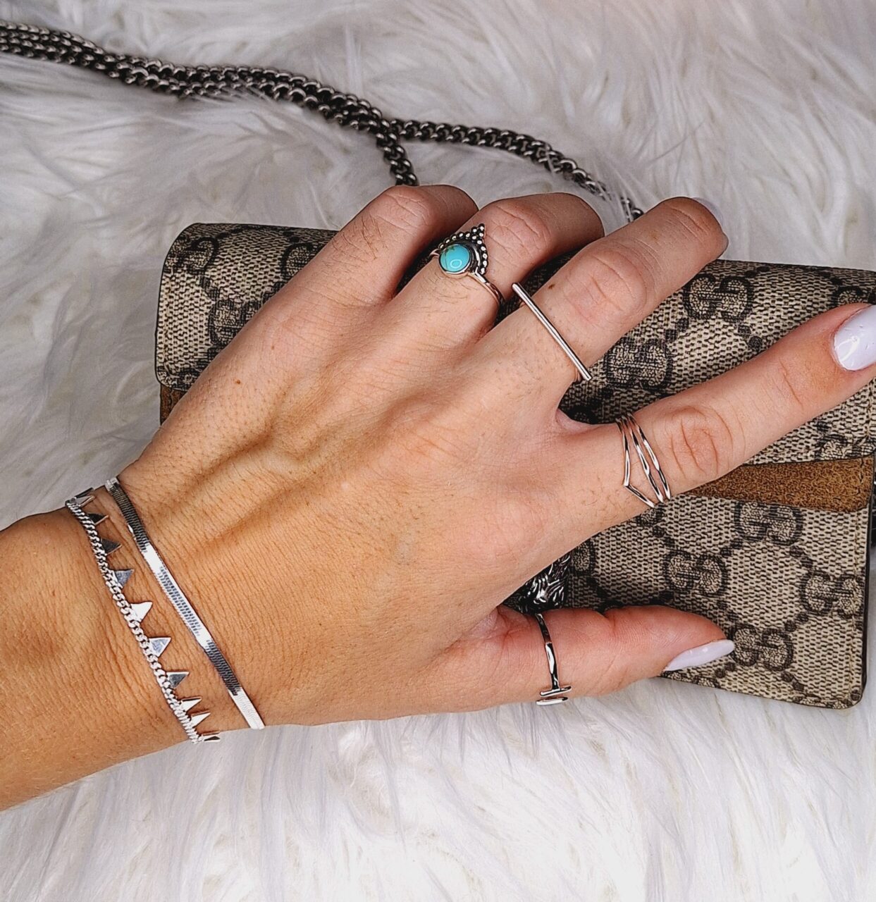 Anillo Uve Triple