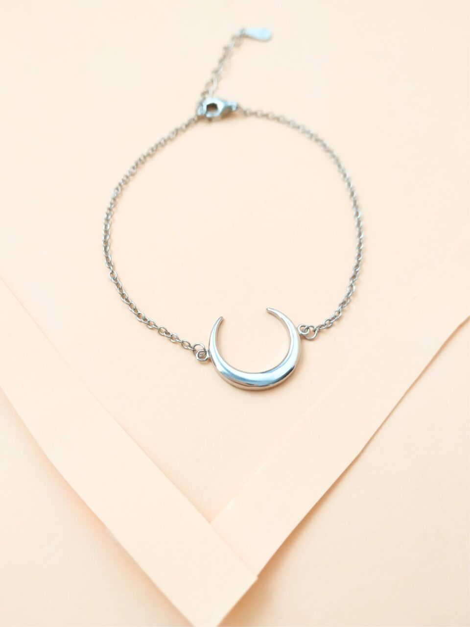 Pulsera Plata de Ley Luna Invertida
